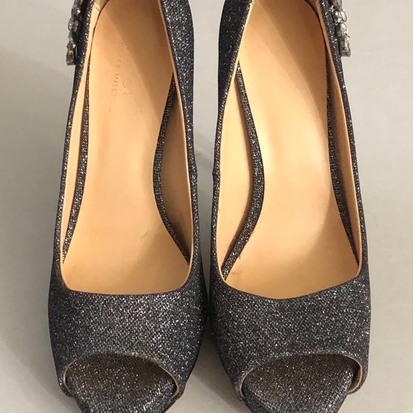 🔥Badgley Mischka🔥 - Picture 4 of 5